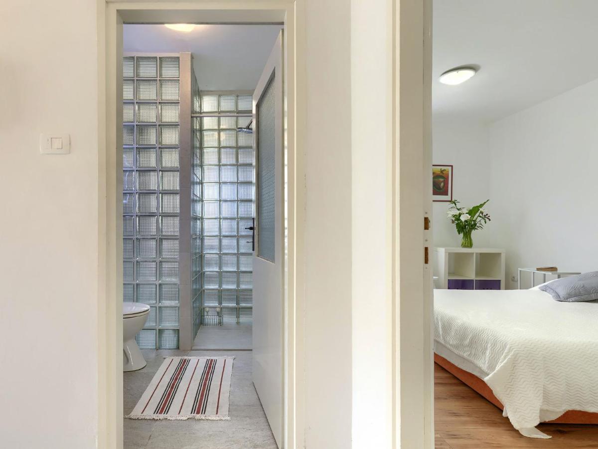 Apartment Laura By Interhome Pula Exterior photo